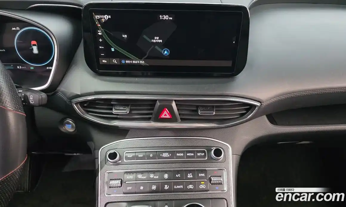 Hyundai Santa Fe 2023 2.5 Автомат в Москве № 112836, фото 6