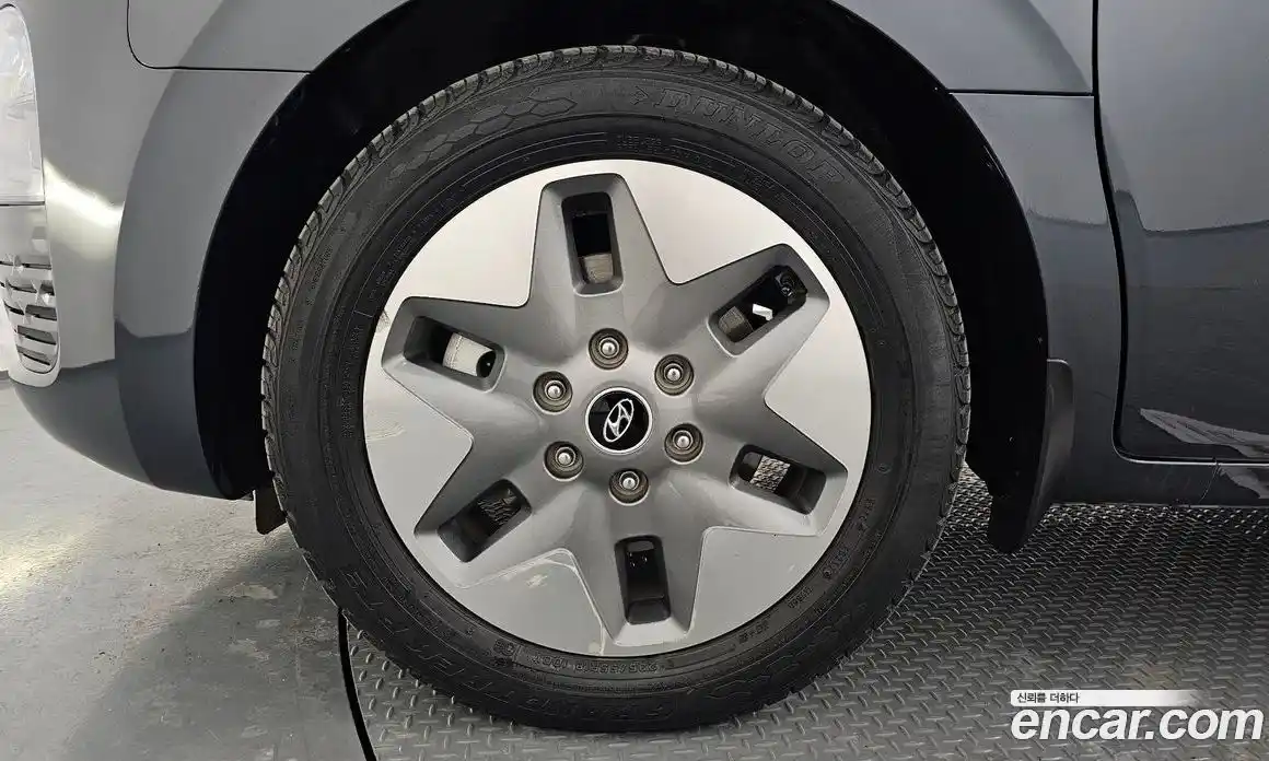 Hyundai Staria 2024 3.5 Автомат в Москве № 113196, фото 13