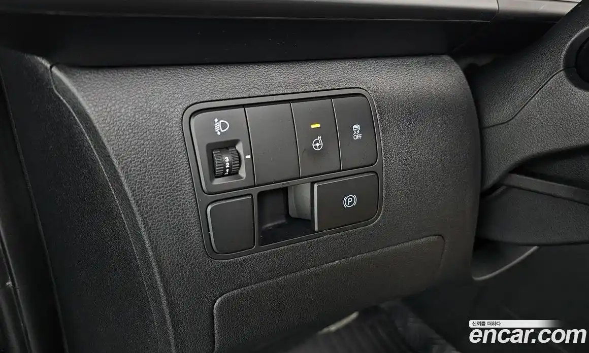 Hyundai Staria 2024 3.5 Автомат в Москве № 113196, фото 17