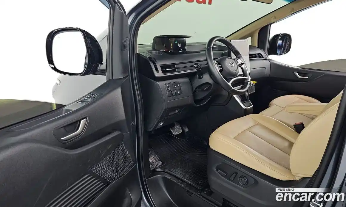 Hyundai Staria 2024 3.5 Автомат в Москве № 113196, фото 18