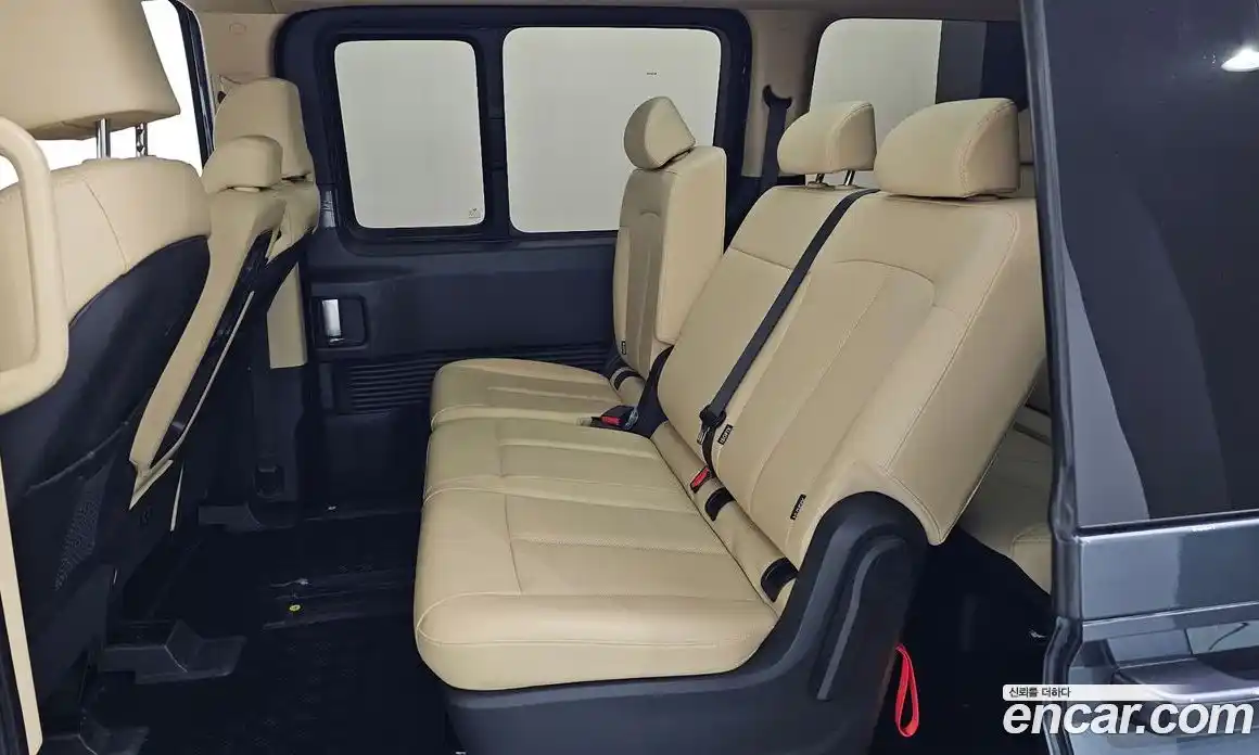 Hyundai Staria 2024 3.5 Автомат в Москве № 113196, фото 10