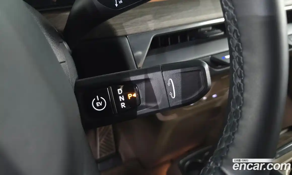 Kia EV9 2024 0.2 Автомат в Москве № 115441, фото 4