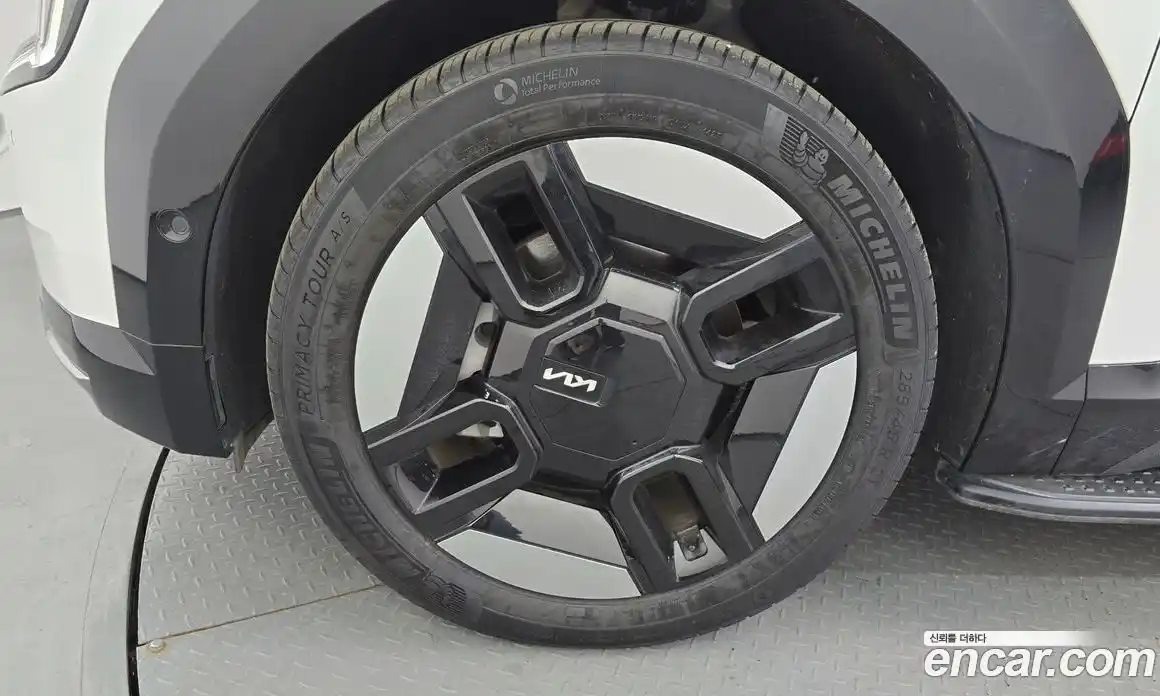 Kia EV9 2024 0.2 Автомат в Москве № 115441, фото 10