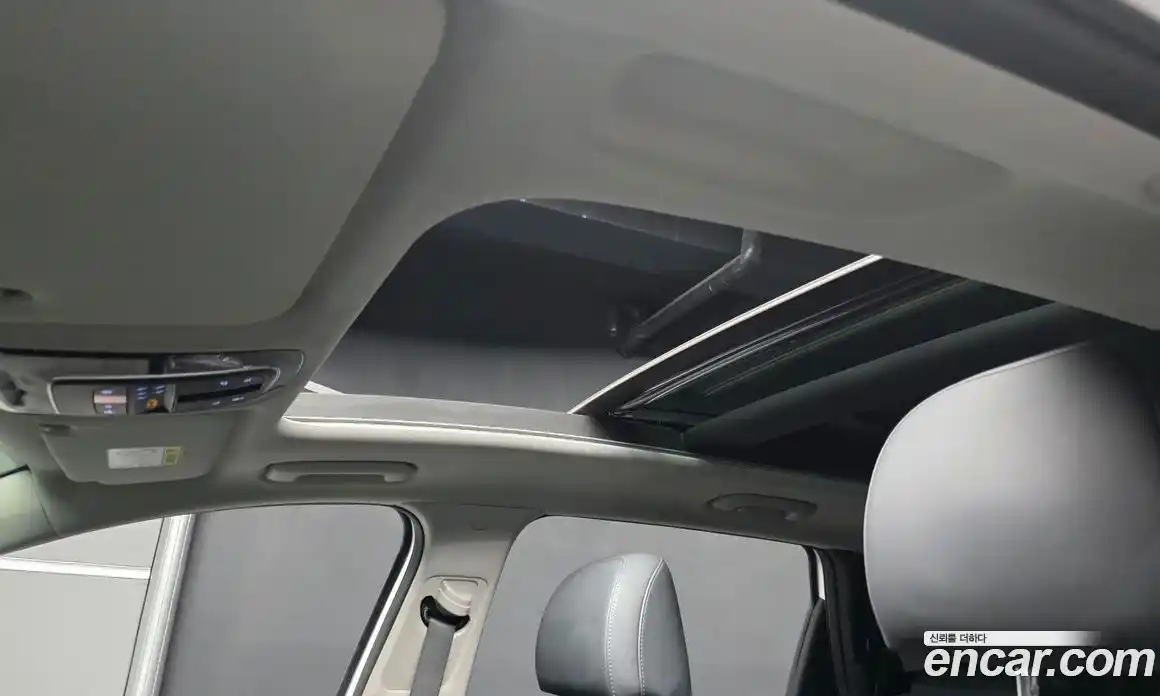 Hyundai Santa Fe 2023 2.2 Автомат в Москве № 116183, фото 16