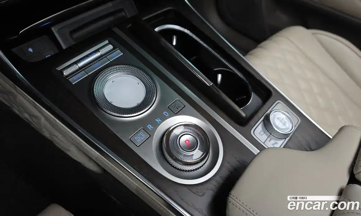 Genesis GV80 2020 3.5 Автомат в Москве № 117455, фото 9