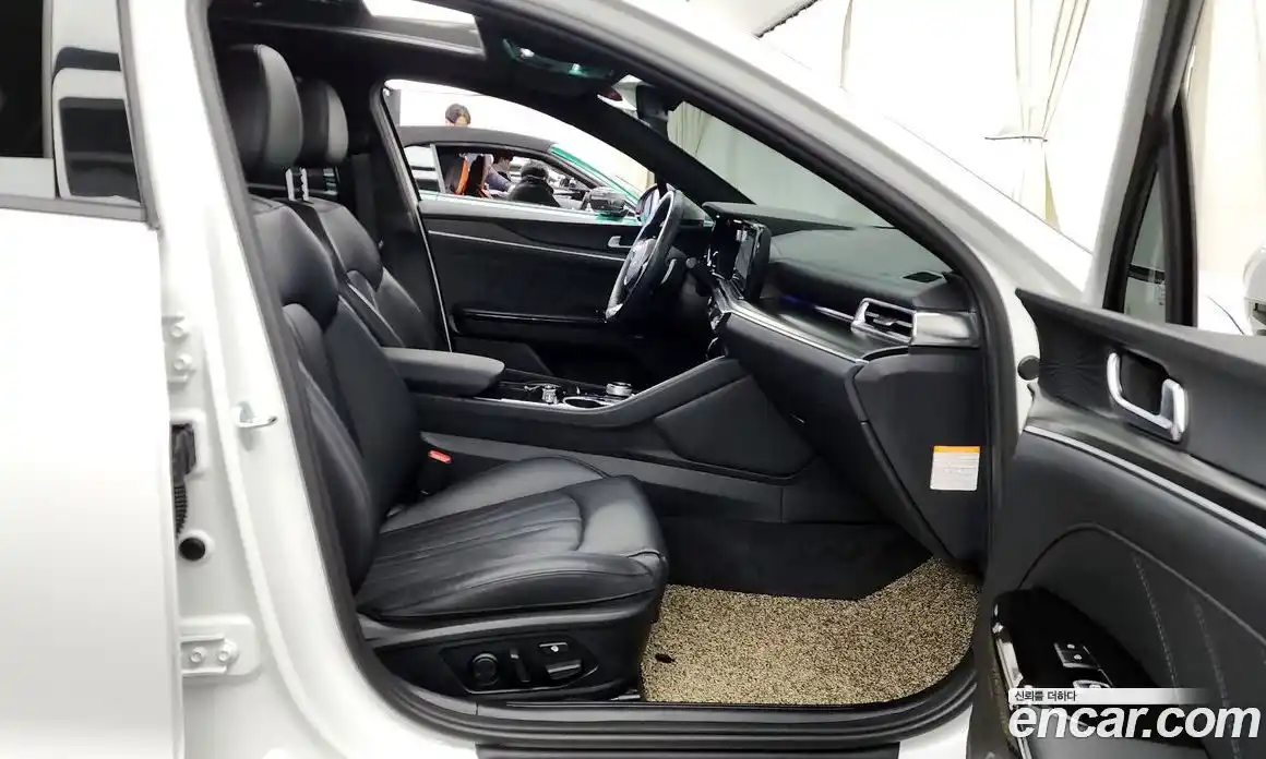 Kia K5 2023 2.0 Автомат в Москве № 121663, фото 16