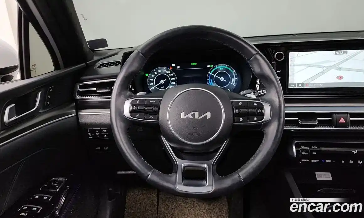 Kia K5 2023 2.0 Автомат в Москве № 121663, фото 20