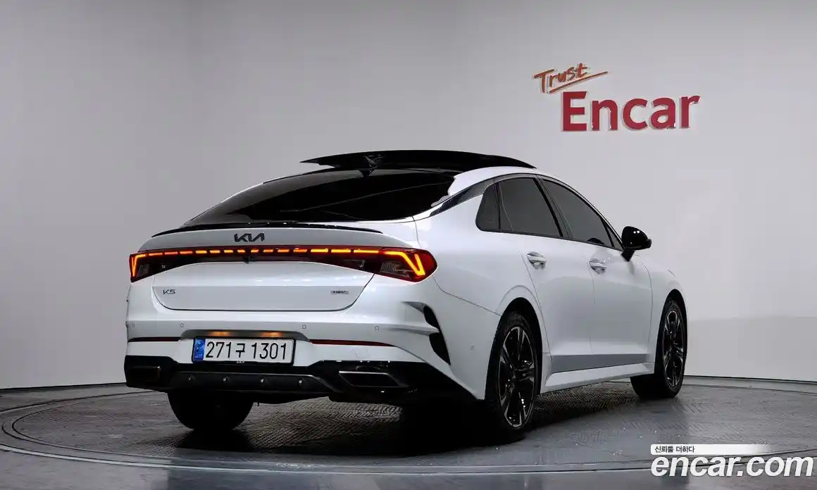 Kia K5 2023 2.0 Автомат в Москве № 121663, фото 3