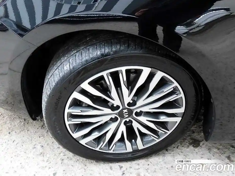 Kia K7 2020 2.5 Автомат в Москве № 121757, фото 20