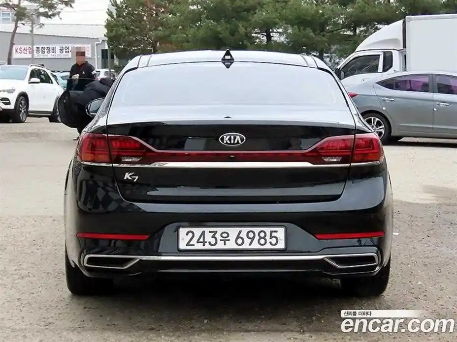 Kia K7 2020 2.5 Автомат в Москве № 121757, фото 4