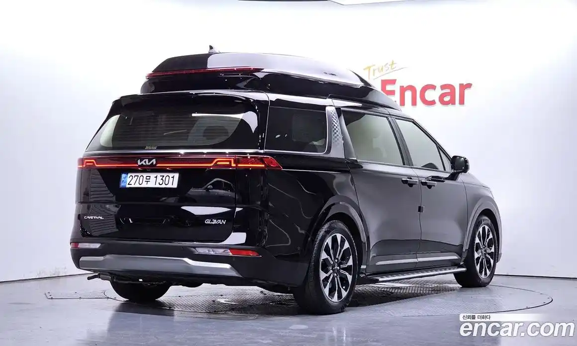 Kia Canival 2022 3.5 Автомат в Москве № 122825, фото 14