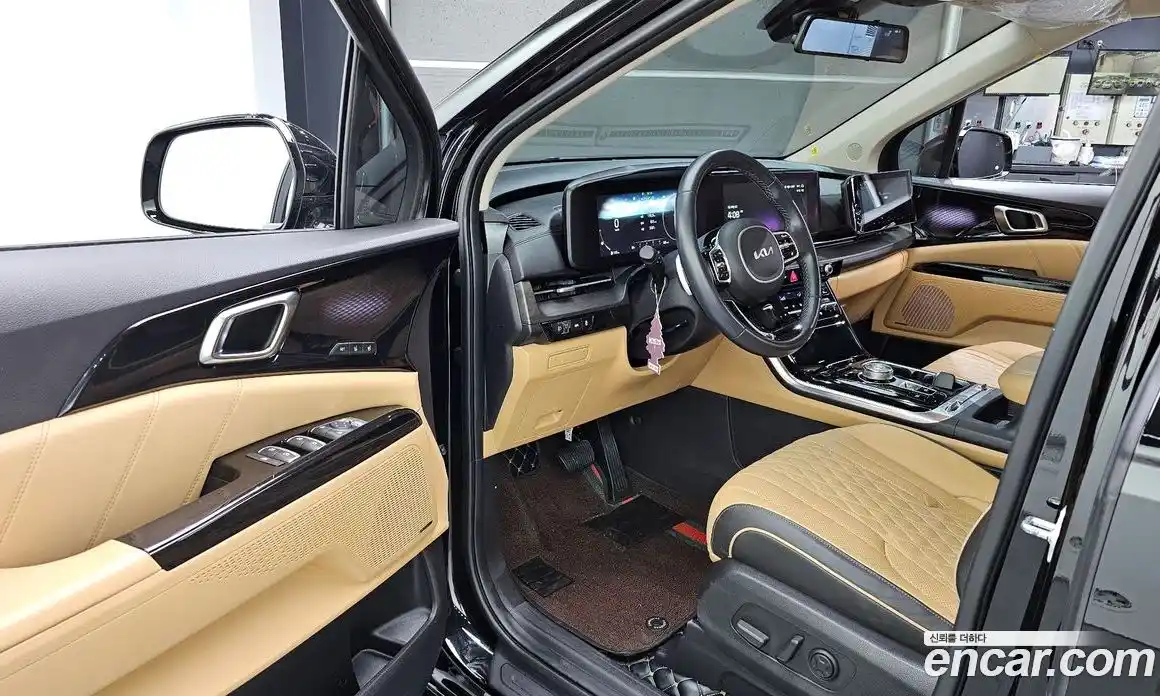 Kia Canival 2022 3.5 Автомат в Москве № 122825, фото 20