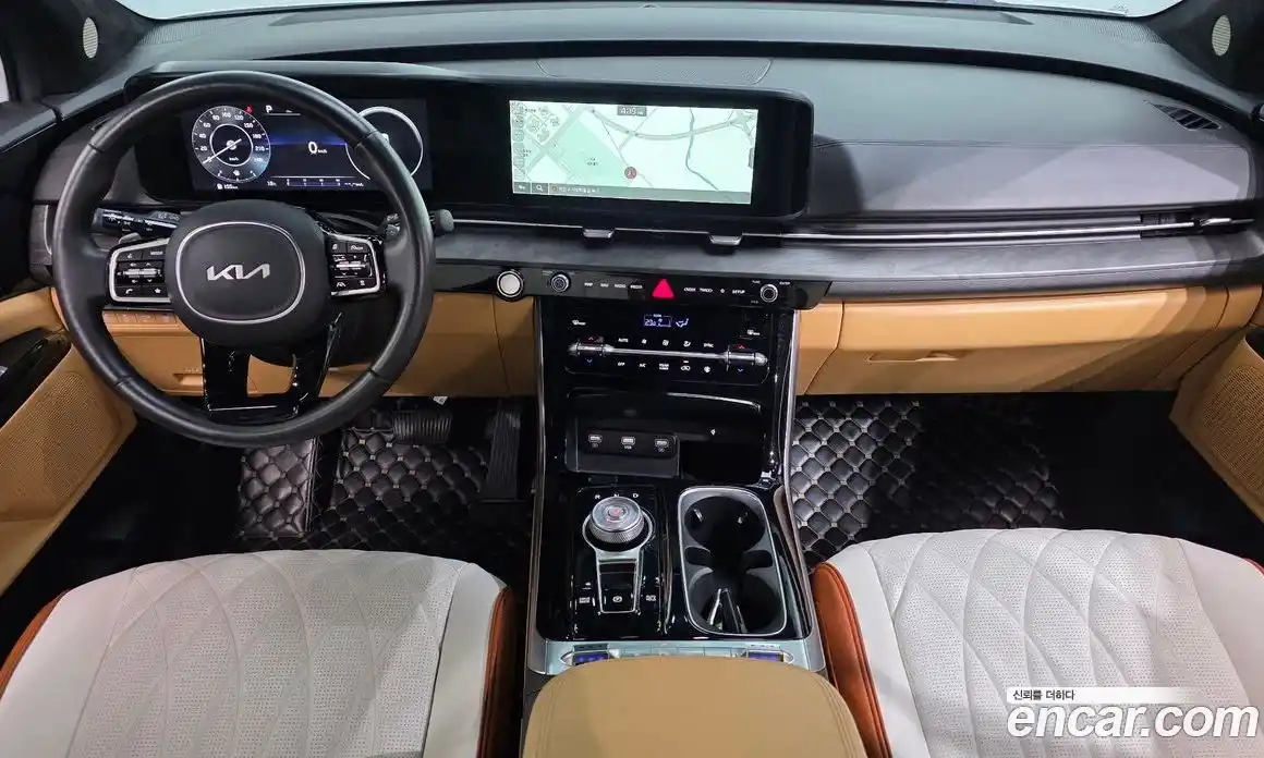 Kia Canival 2023 3.5 Автомат в Москве № 123774, фото 18