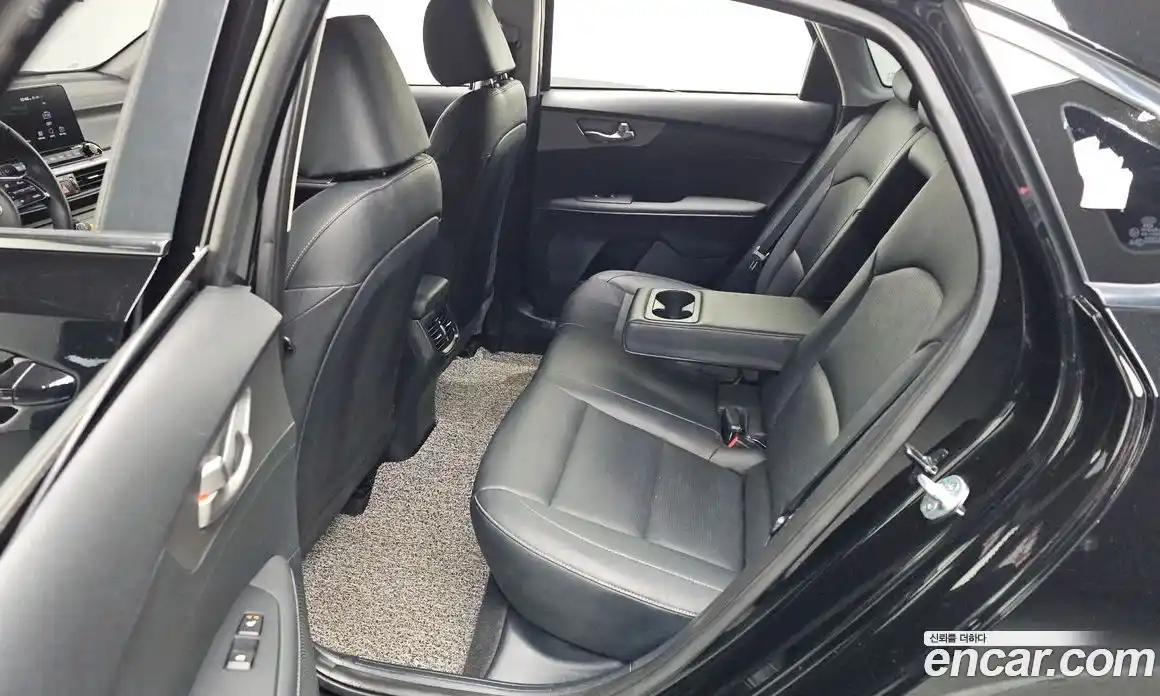 Kia K3 2019 1.6 Автомат в Москве № 132006, фото 11