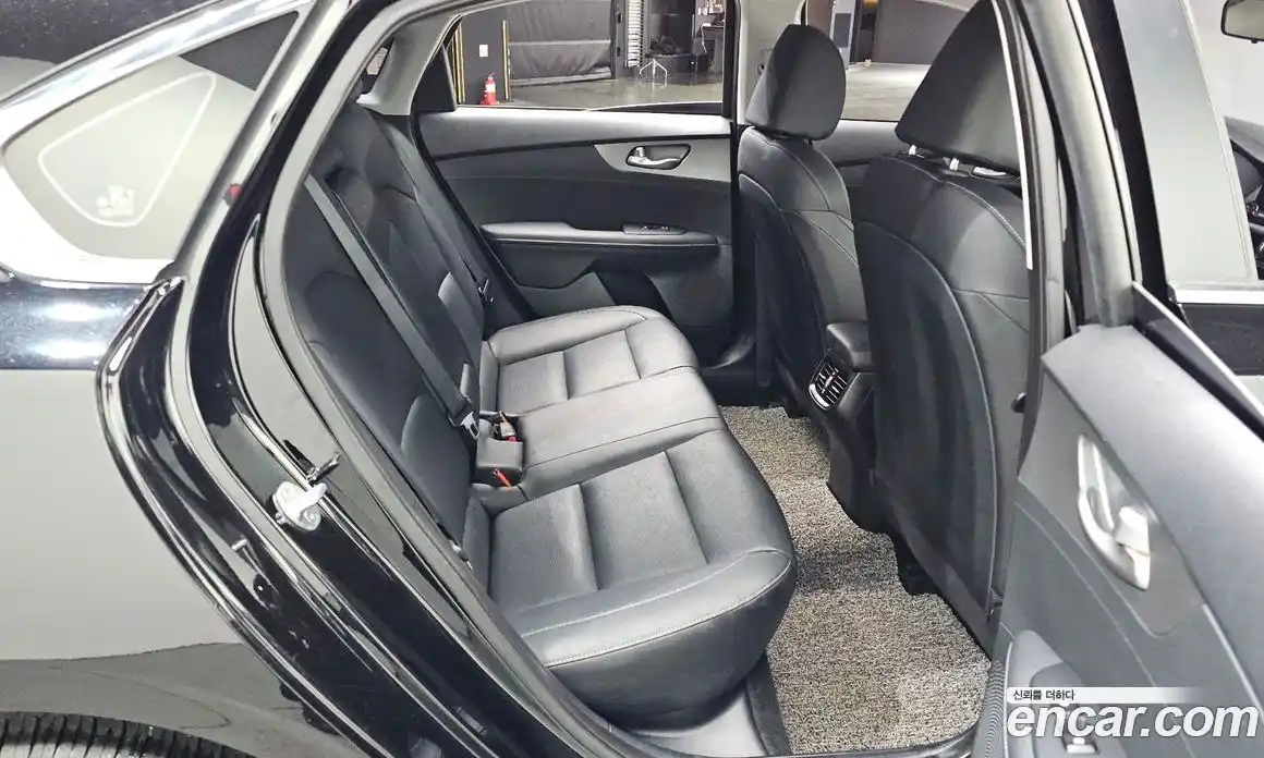 Kia K3 2019 1.6 Автомат в Москве № 132006, фото 13