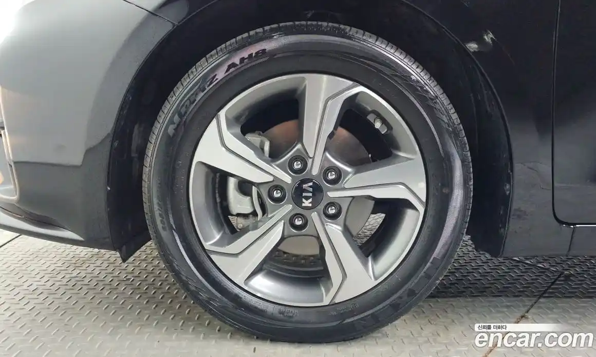 Kia K3 2019 1.6 Автомат в Москве № 132006, фото 14