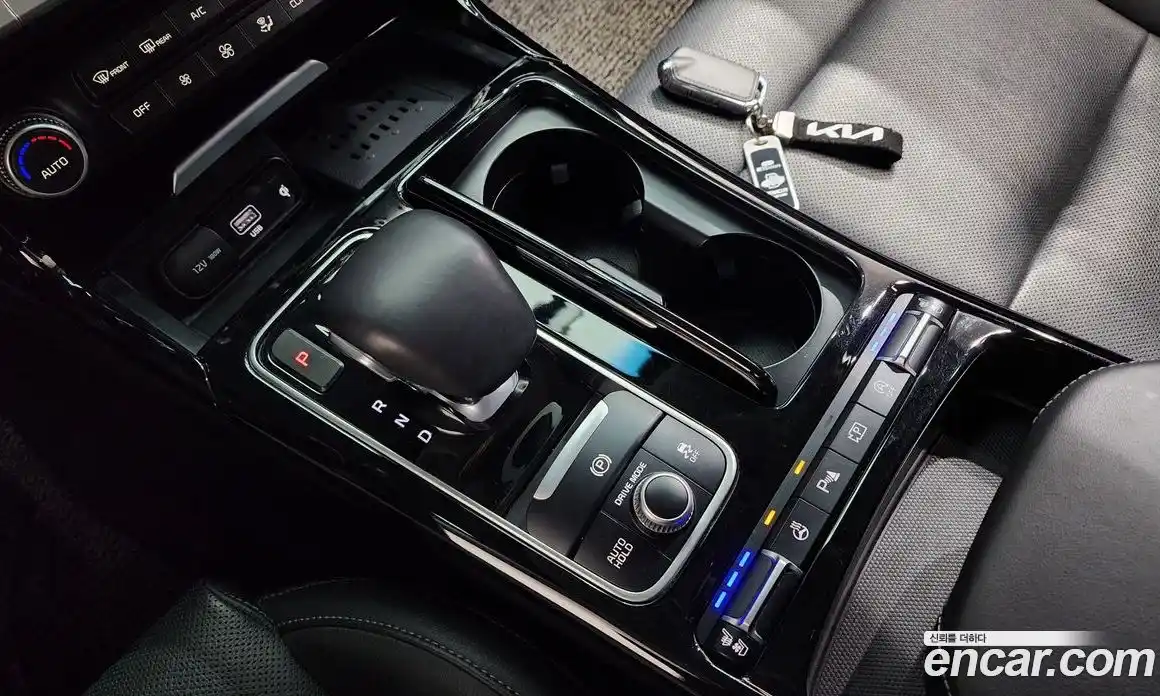 Kia Stinger 2023 2.5 Автомат в Москве № 132980, фото 17