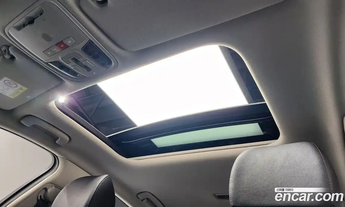 Kia Stinger 2023 2.5 Автомат в Москве № 132980, фото 18