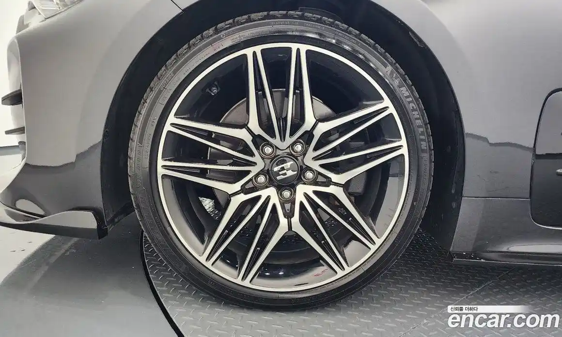 Kia Stinger 2023 2.5 Автомат в Москве № 132980, фото 20