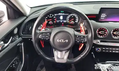 Kia Stinger 2023 2.5 Автомат в Москве № 132980, миниатюра 7