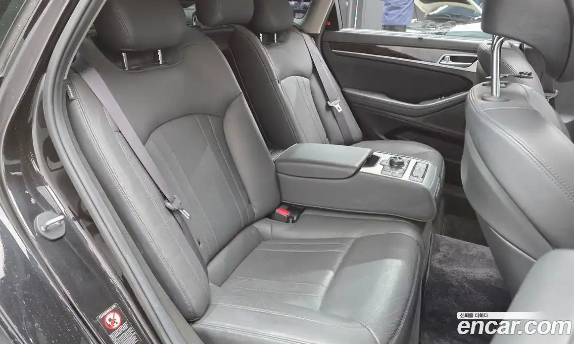 Genesis G80 2018 3.3 Автомат в Москве № 13308, фото 9