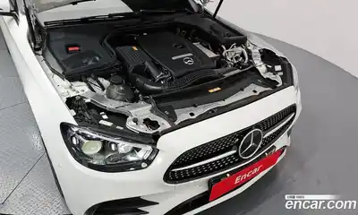 Mercedes-Benz E-Class 2023 2.0 Автомат в Москве № 135352, миниатюра 6