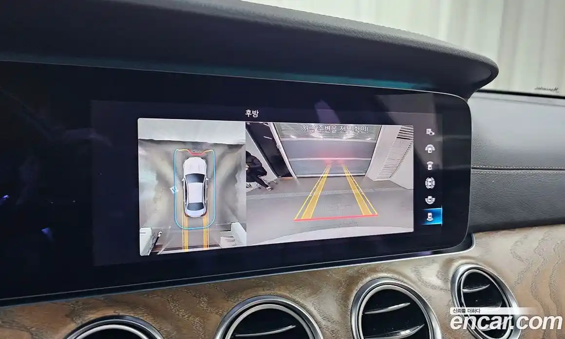 Mercedes-Benz E-Class 2021 2.0 Автомат в Москве № 137818, фото 16