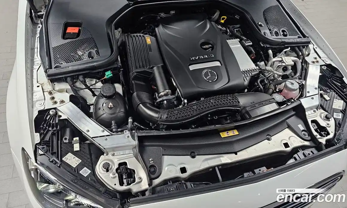 Mercedes-Benz E-Class 2021 2.0 Автомат в Москве № 137818, фото 6