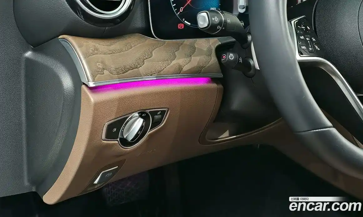 Mercedes-Benz E-Class 2022 2.0 Автомат в Москве № 139584, фото 15