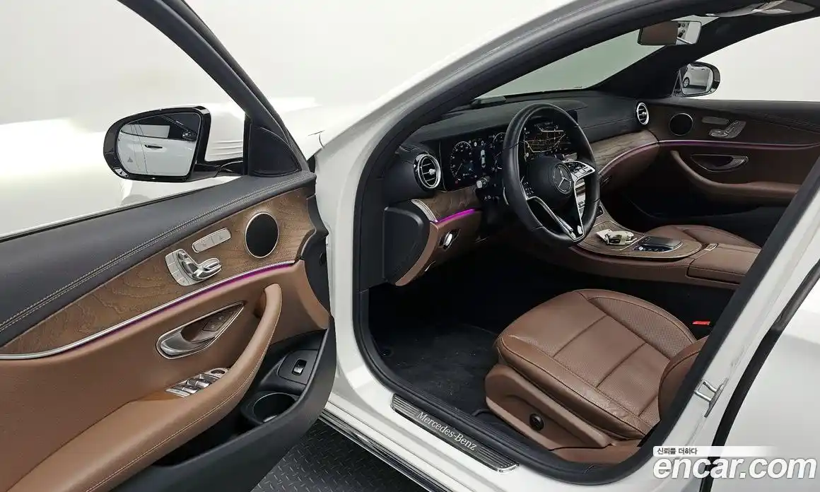 Mercedes-Benz E-Class 2022 2.0 Автомат в Москве № 139584, фото 10