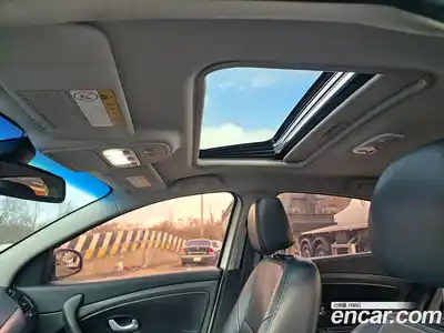 Renault SM3 2010 1.6 Автомат в Москве № 152974, миниатюра 12