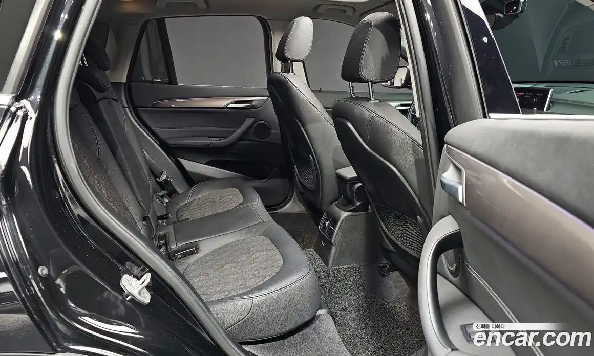 BMW X1 2021 2.0 Автомат в Москве № 155990, фото 11