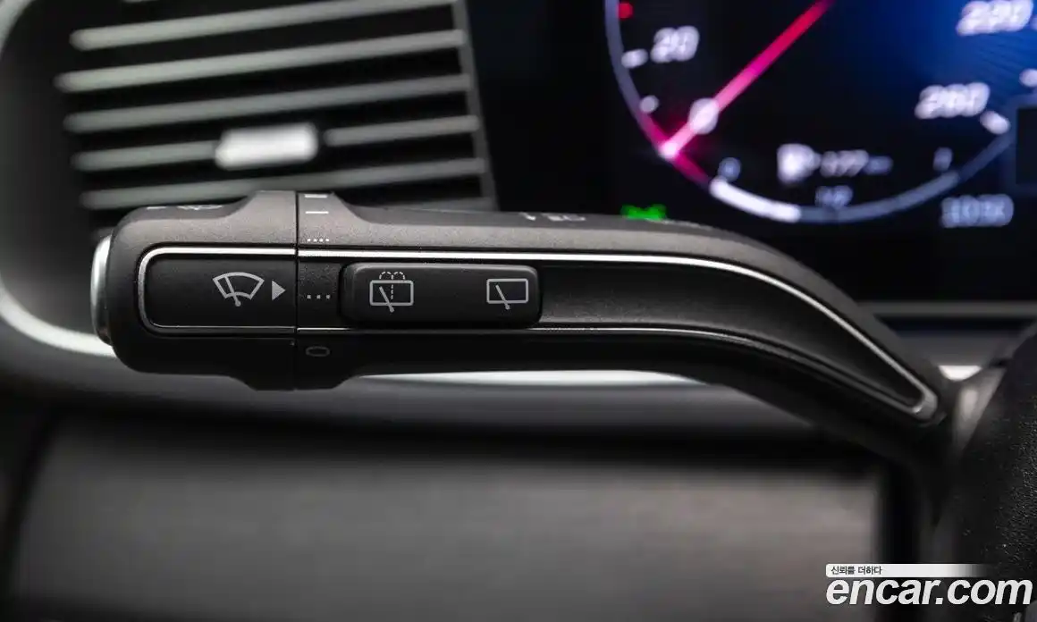 Mercedes-Benz GLS-Class 2024 4.0 Автомат в Москве № 160130, фото 18