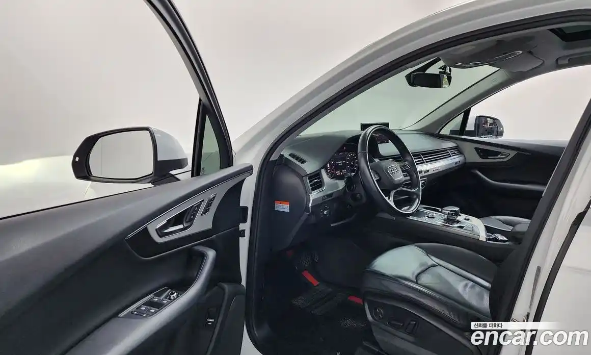 Audi Q7 2019 2.0 Автомат в Москве № 163864, фото 13