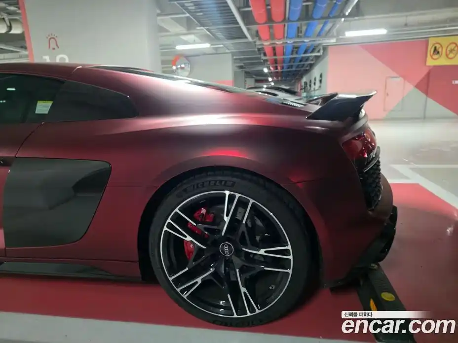 Audi R8 2021 5.2 Автомат в Москве № 163926, фото 4