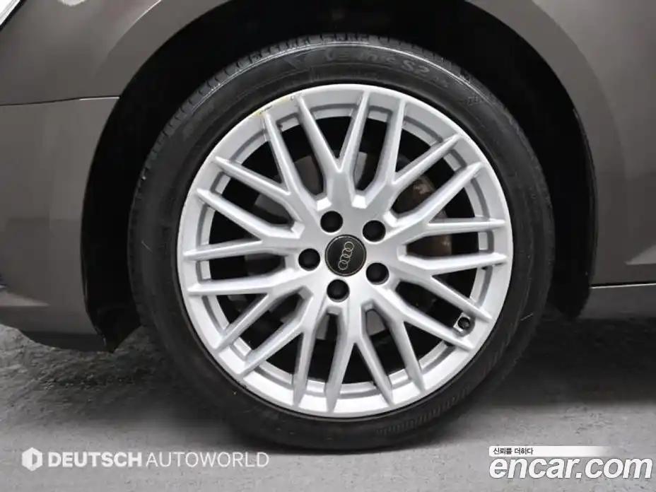 Audi A4 2018 2.0 Автомат в Москве № 164098, фото 20