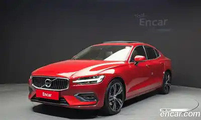 Volvo S60, 2021