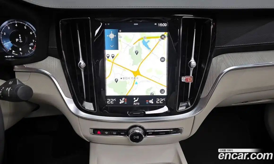 Volvo S60 2021 2.0 Автомат в Москве № 164400, фото 15