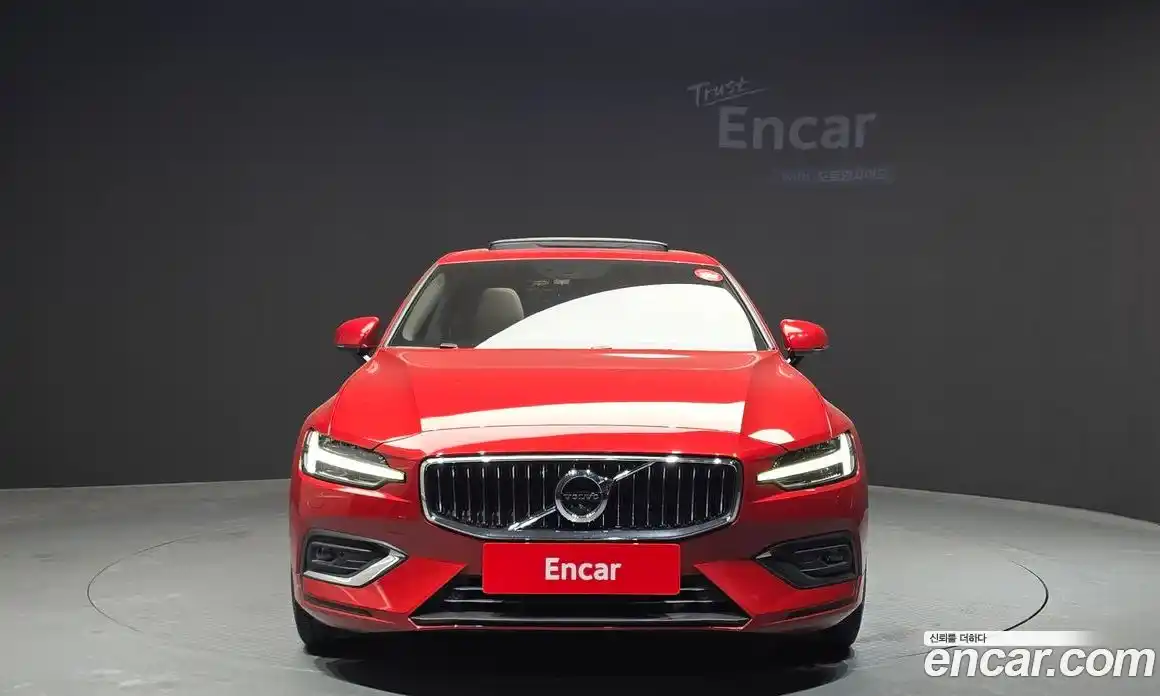 Volvo S60 2021 2.0 Автомат в Москве № 164400, фото 3