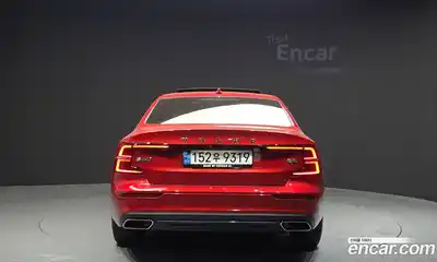 Volvo S60 2021 2.0 Автомат в Москве № 164400, миниатюра 4