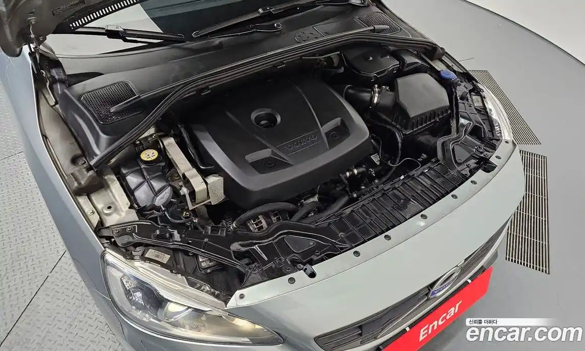 Volvo S60 2015 2.0 Автомат в Москве № 164581, фото 14