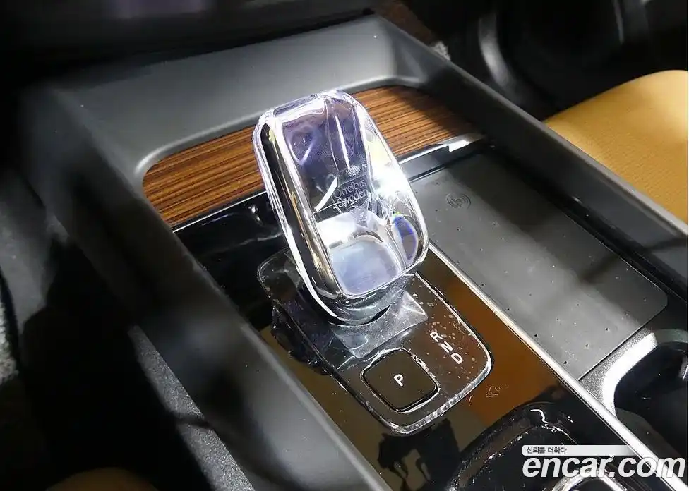 Volvo XC60 2024 2.0 Автомат в Москве № 164751, фото 9