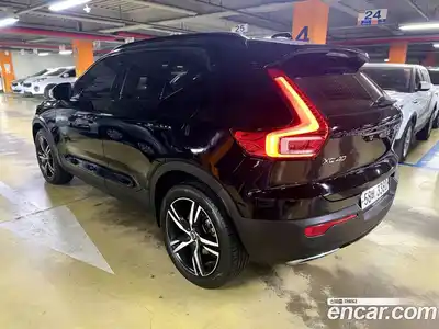 Volvo XC40 2019 2.0 Автомат в Москве № 164844, миниатюра 2