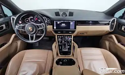 Porsche Cayenne, 2020