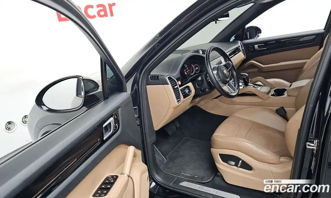 Porsche Cayenne 2020 3.0 Автомат в Москве № 165455, фото 16