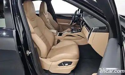 Porsche Cayenne 2020 3.0 Автомат в Москве № 165455, миниатюра 6