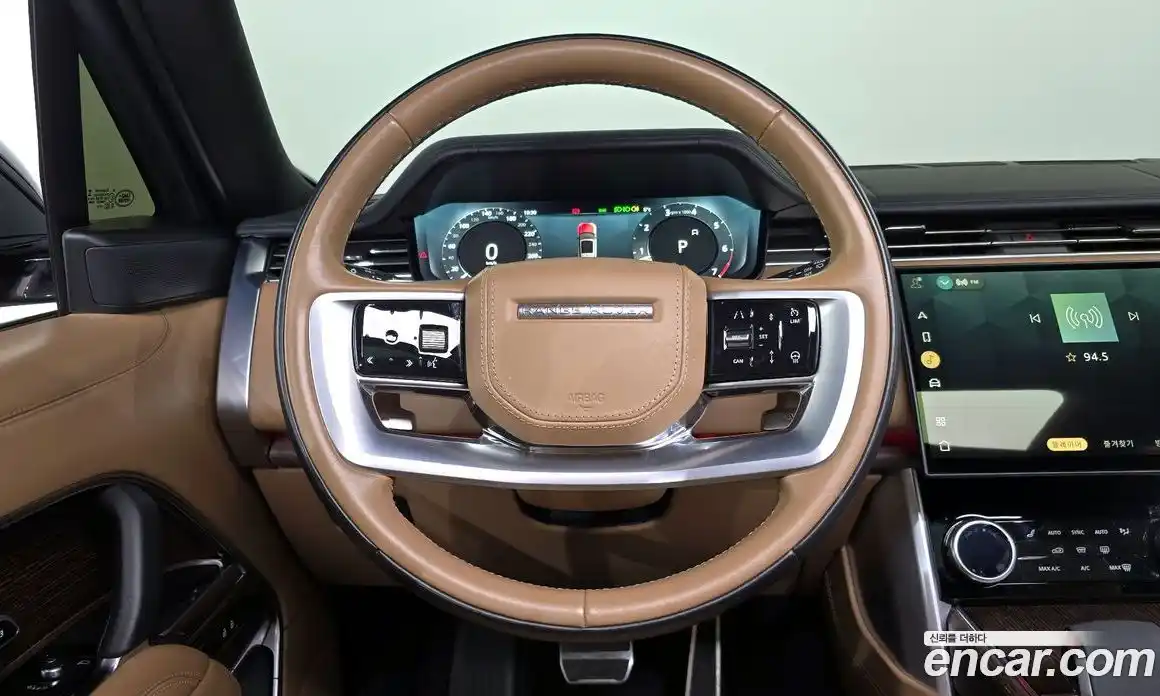 Land Rover Range-Rover 2023 4.4 Автомат в Москве № 166205, фото 13