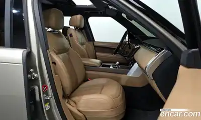 Land Rover Range-Rover 2023 4.4 Автомат в Москве № 166205, миниатюра 10