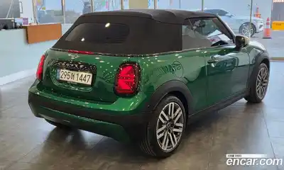 Mini Cooper Convertible 2025 2.0 Автомат в Москве № 167377, миниатюра 2