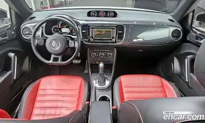 Volkswagen Beatle 2013 2.0 Автомат в Москве № 167652, миниатюра 2